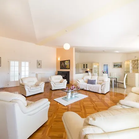 Villa Alessandra Trogir